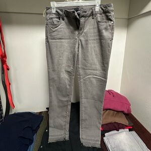 1822 Denim Women's Skinny Jeans in Gray